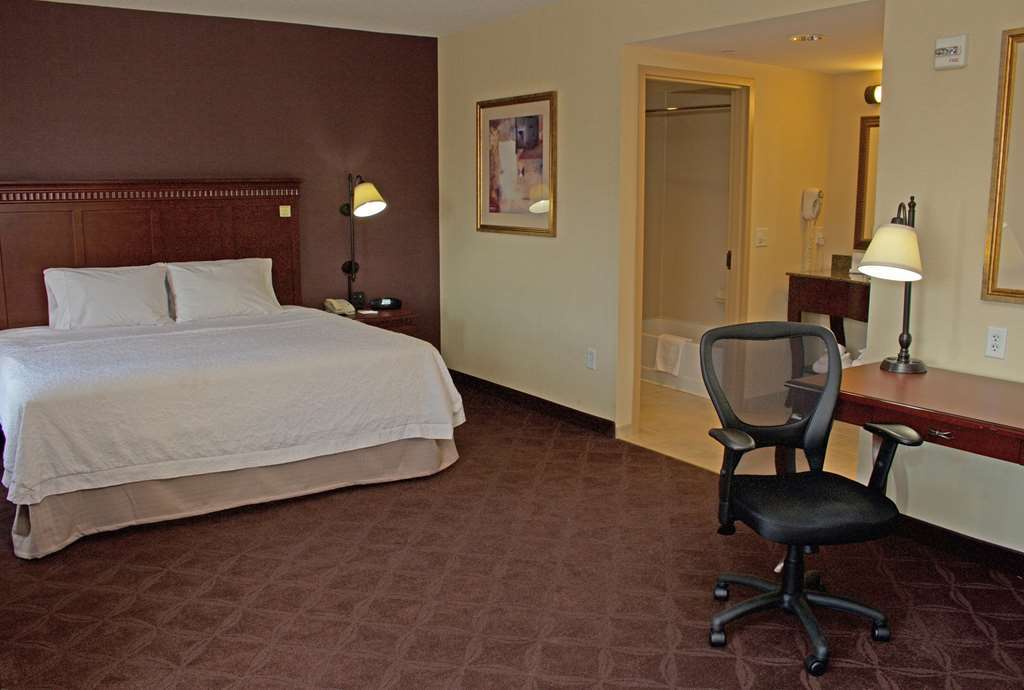 Hampton Inn & Suites Chesapeake-Battlefield Boulevard חדר תמונה