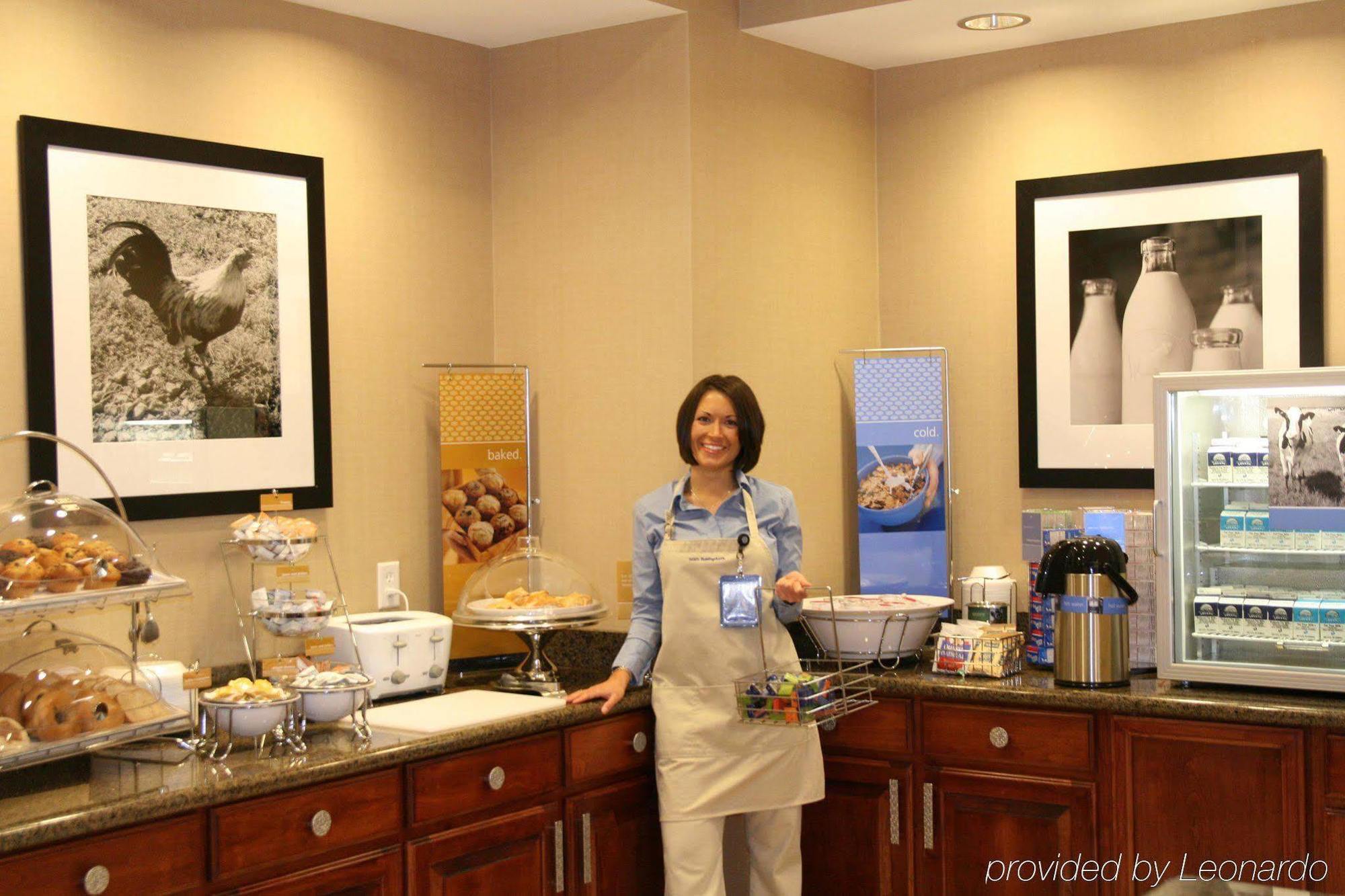 Hampton Inn & Suites Chesapeake-Battlefield Boulevard מסעדה תמונה
